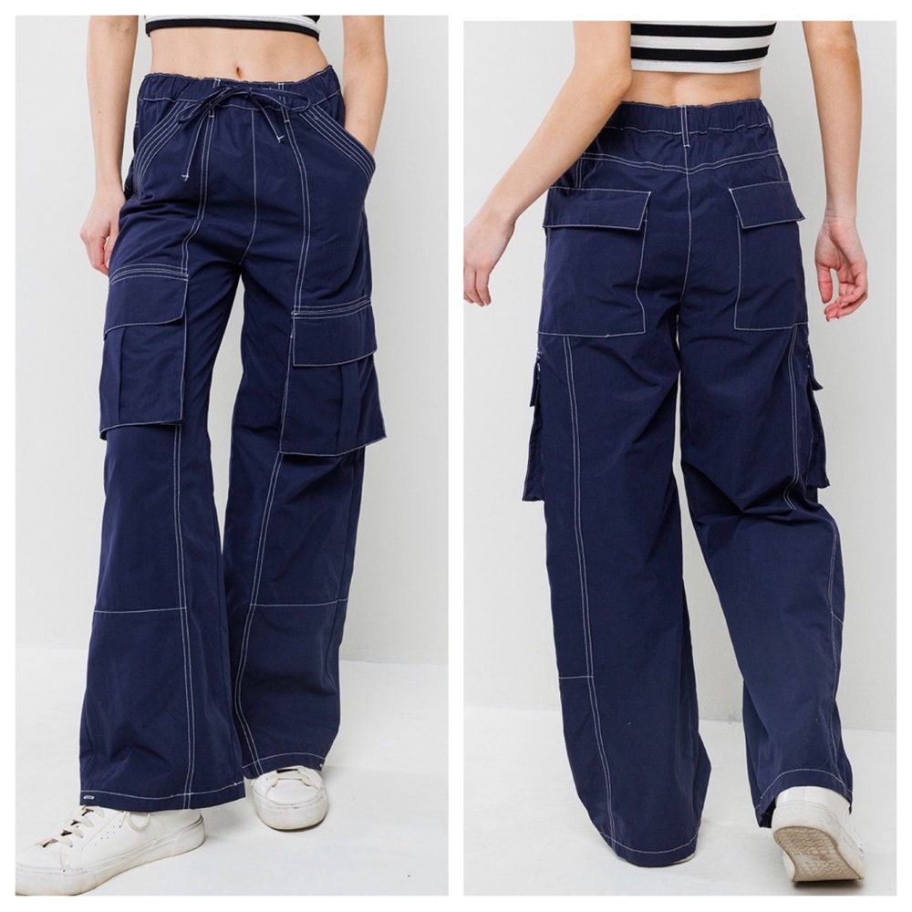 21 Must Have Stitch Detailed Nylon Cargo Pants - Picture 2 of 5